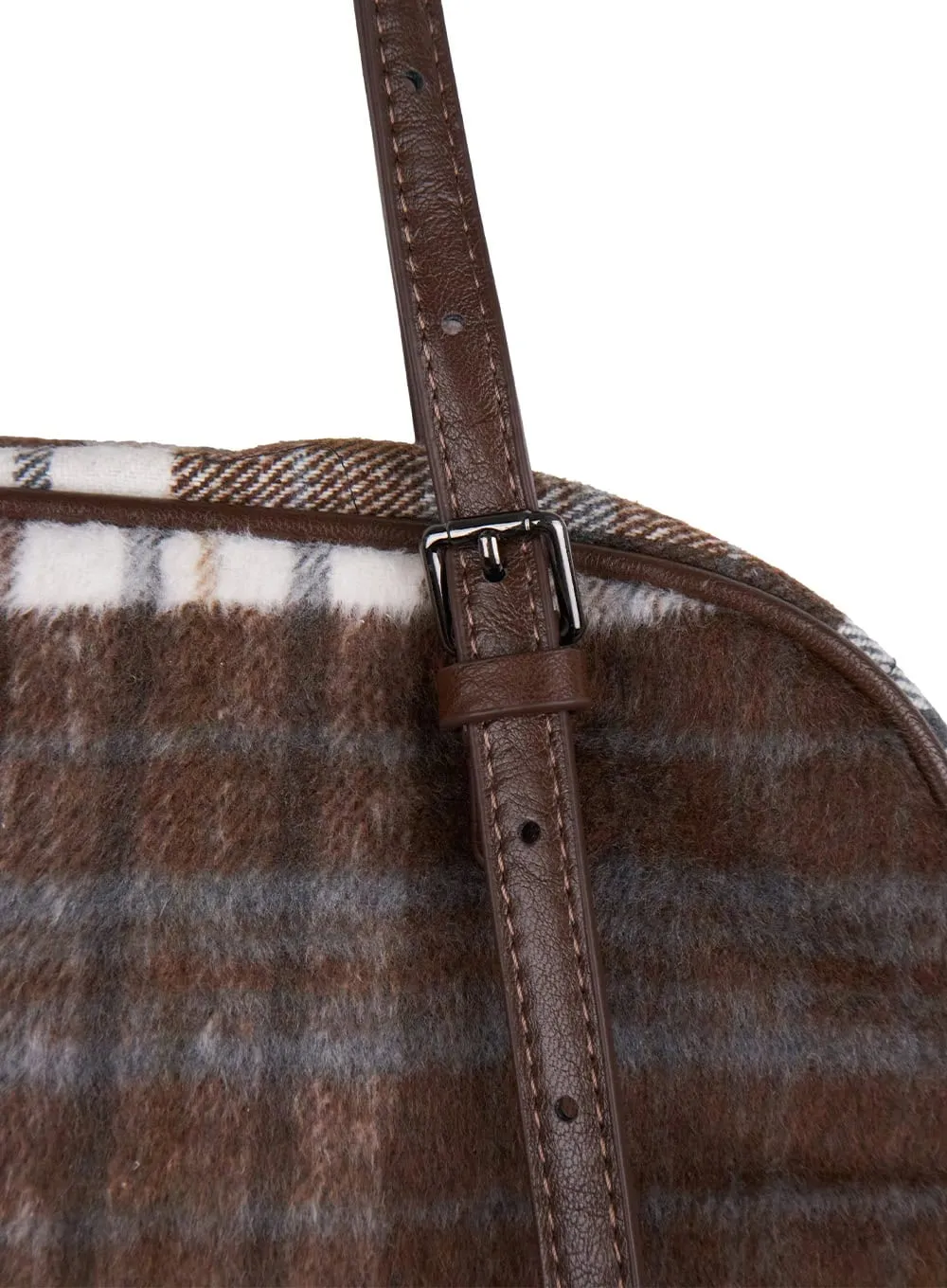 Checkered Winter Shoulder Bag IJ510