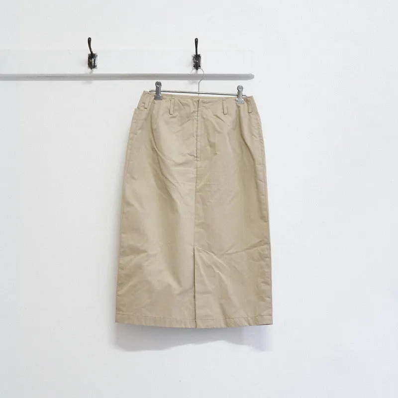 front pocket skirt