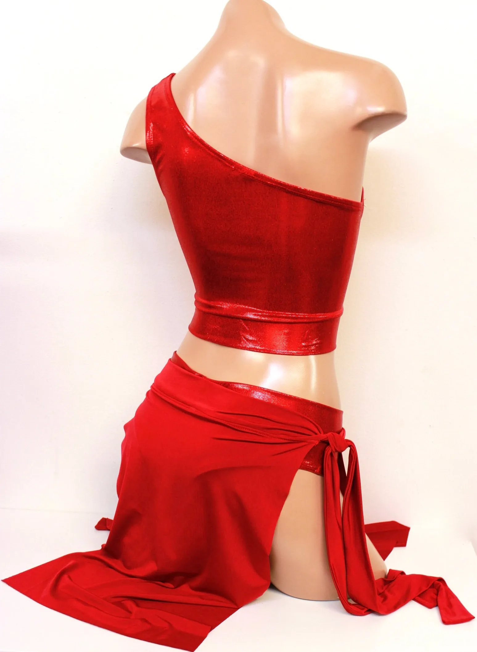 Red Assassin Crop Top and Low-rise Bottoms Set